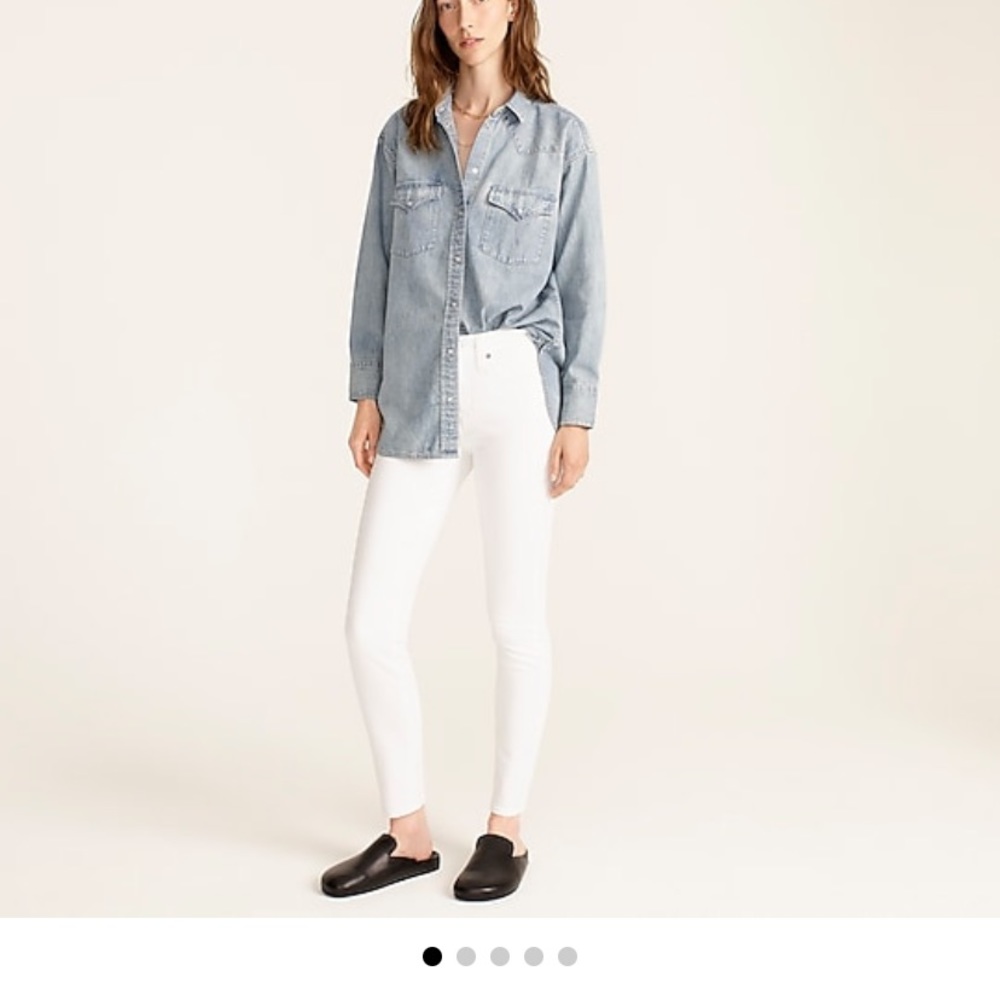 J.Crew 9” Mid-Rise Toothpick Jean in White - Size 28 Tall